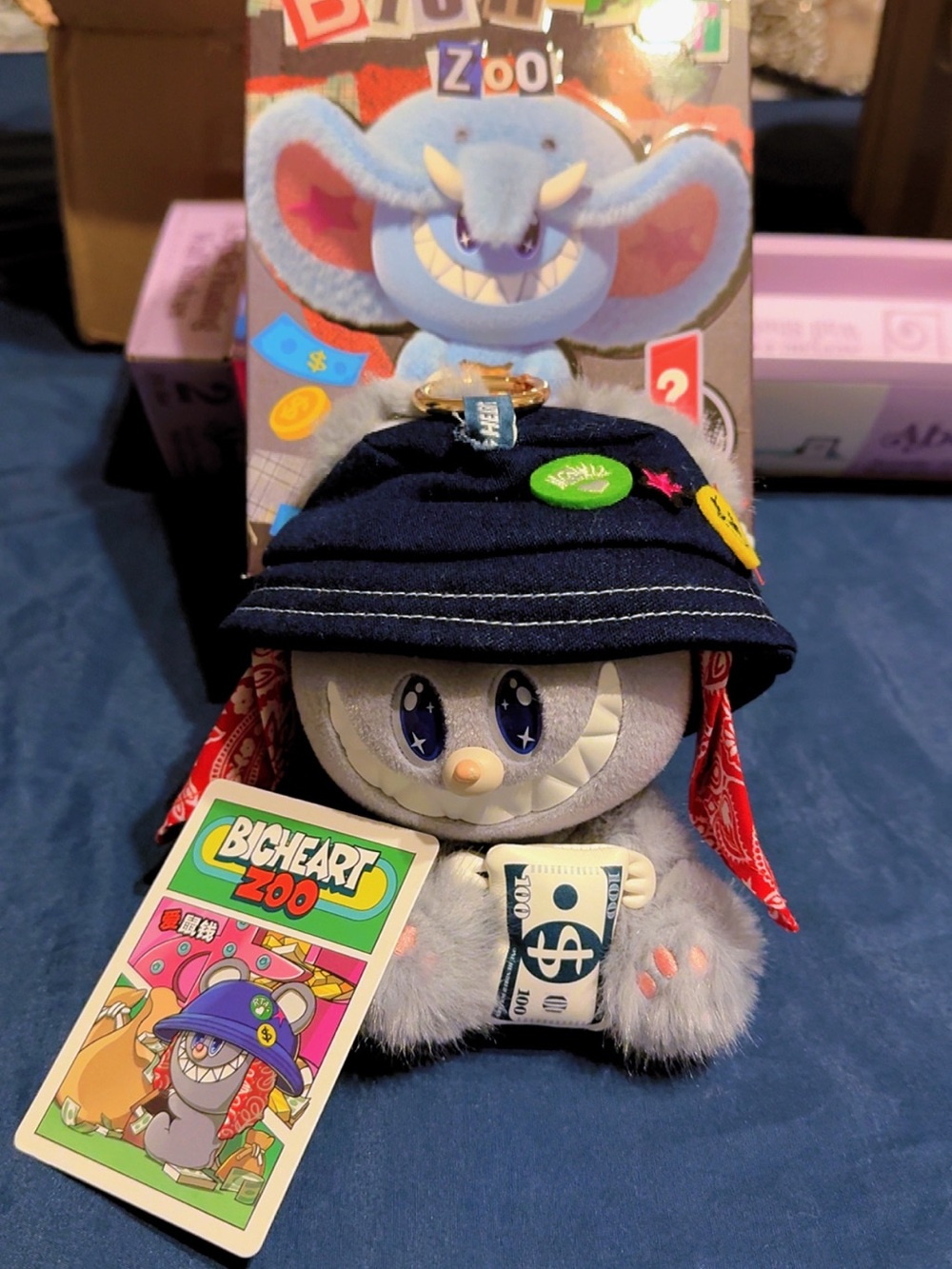 Plush Keychain – Navy Blue Hat Cute Money-Holding Plush